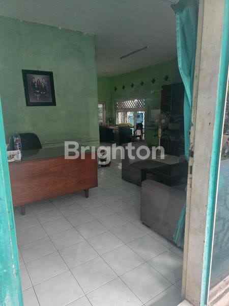 dijual rumah besuki