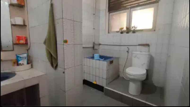 dijual rumah billymoon pondok kelapa