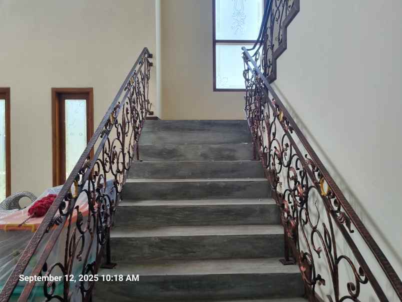 dijual rumah bintaro