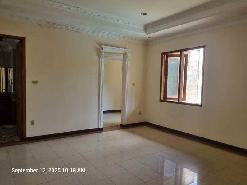 dijual rumah bintaro