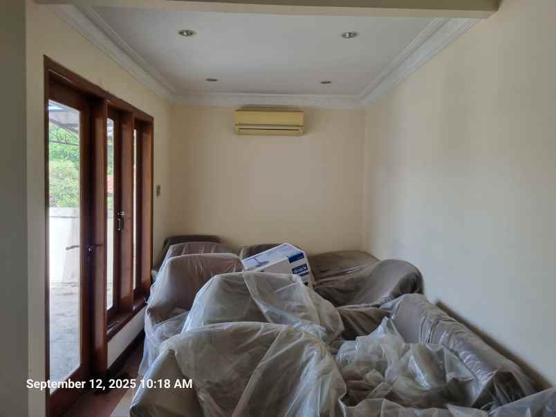 dijual rumah bintaro