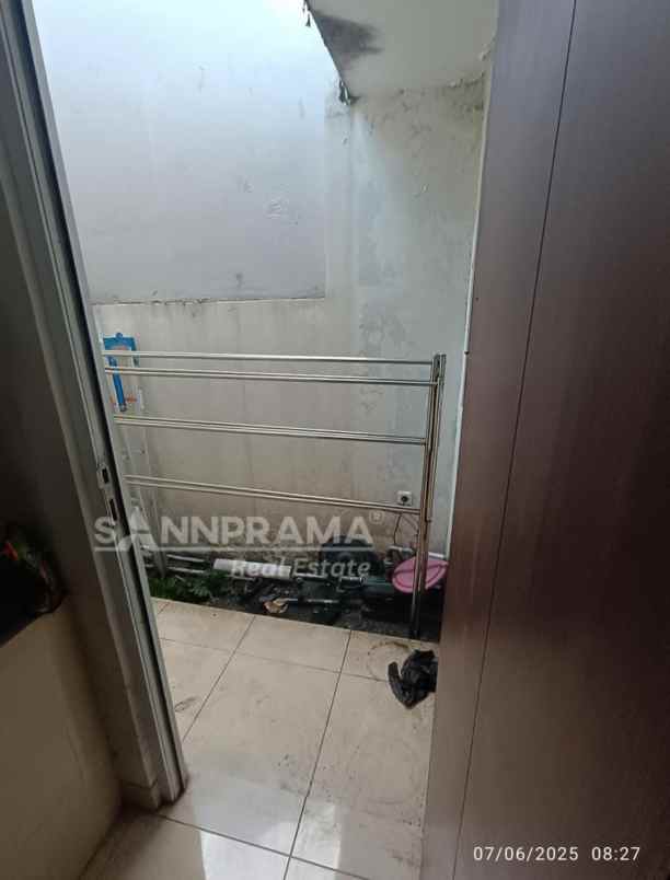 dijual rumah bojongsari