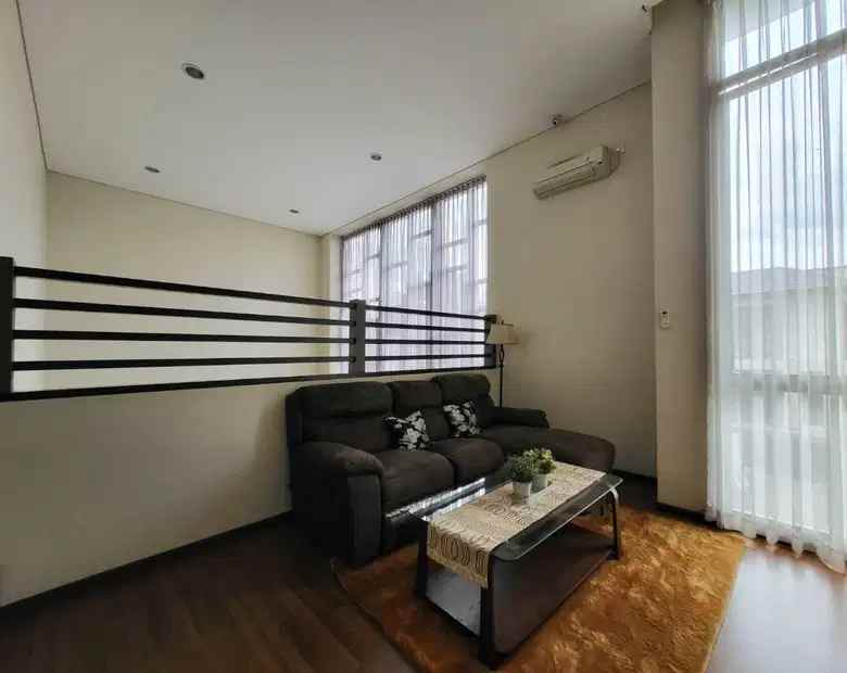 dijual rumah bsd city