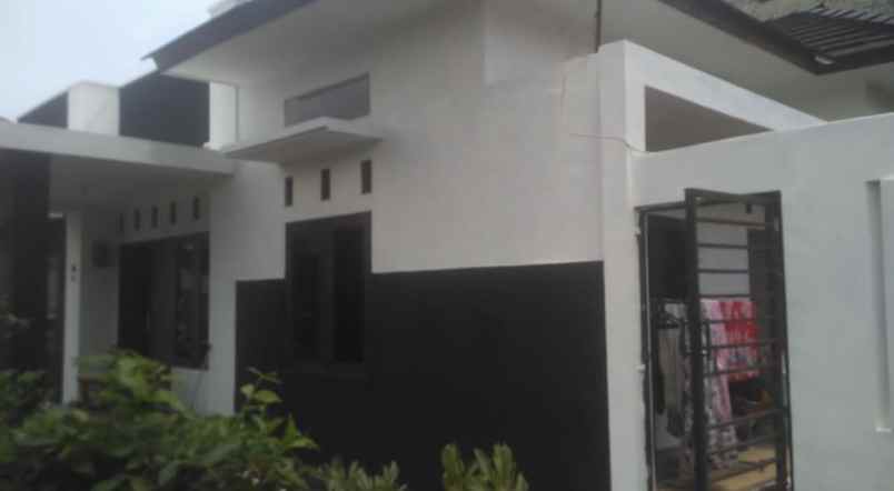 dijual rumah bukit cimanggu city