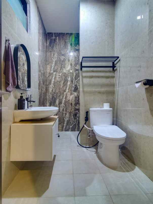 dijual rumah bukit golf riverside cibubur