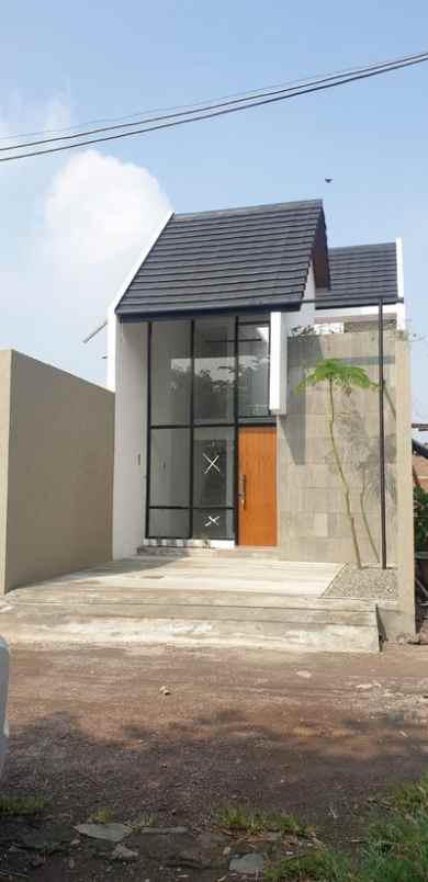 dijual rumah bumi panyileukan kota bandung