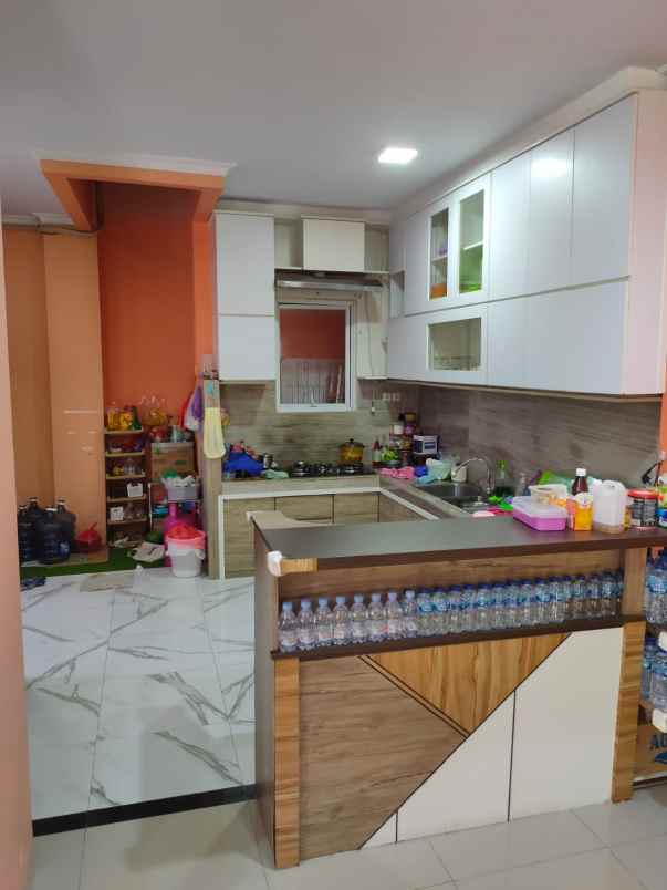 dijual rumah cakung timur