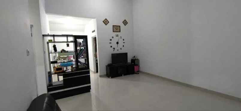 dijual rumah cibeber