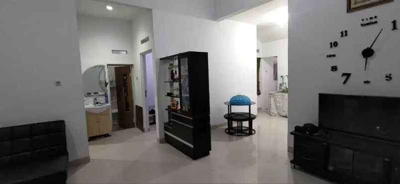 dijual rumah cibeber