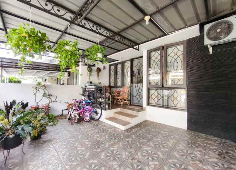 dijual rumah cibubur residence