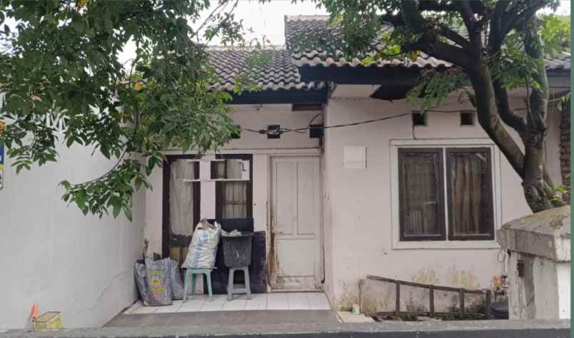 dijual rumah cigondewah hilir