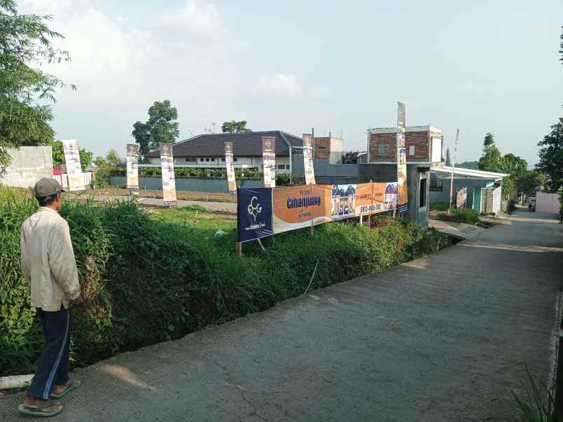 dijual rumah cihanjuang cimahi