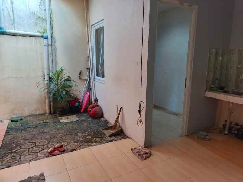 dijual rumah ciherang sukatani depok