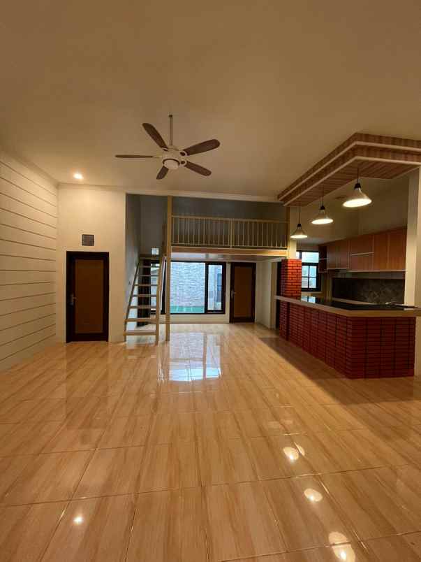 dijual rumah cijagra situsari buahbatu