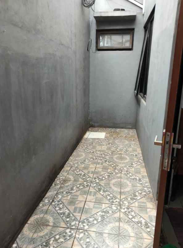 dijual rumah cikaret cibinong bogor