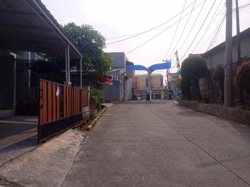 dijual rumah cikaret cibinong bogor