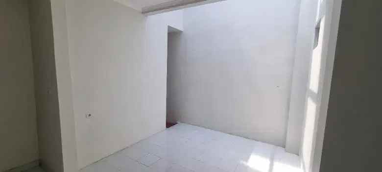 dijual rumah cilandak barat