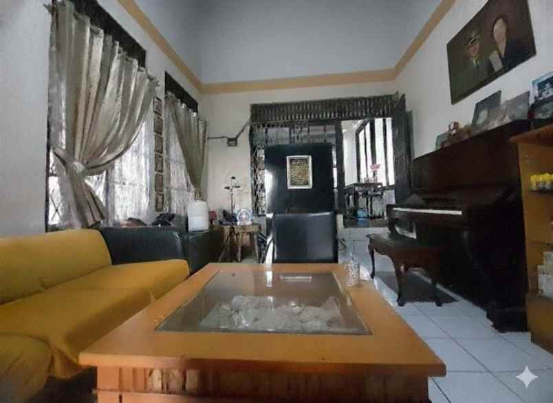 dijual rumah ciputat cirendeu
