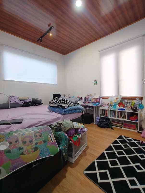 dijual rumah ciracas jakarta timur
