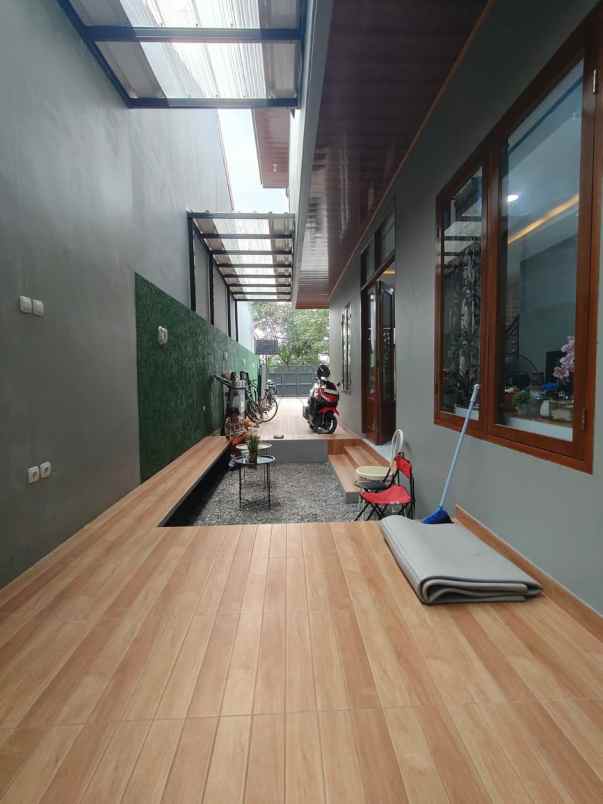 dijual rumah ciracas jakarta timur