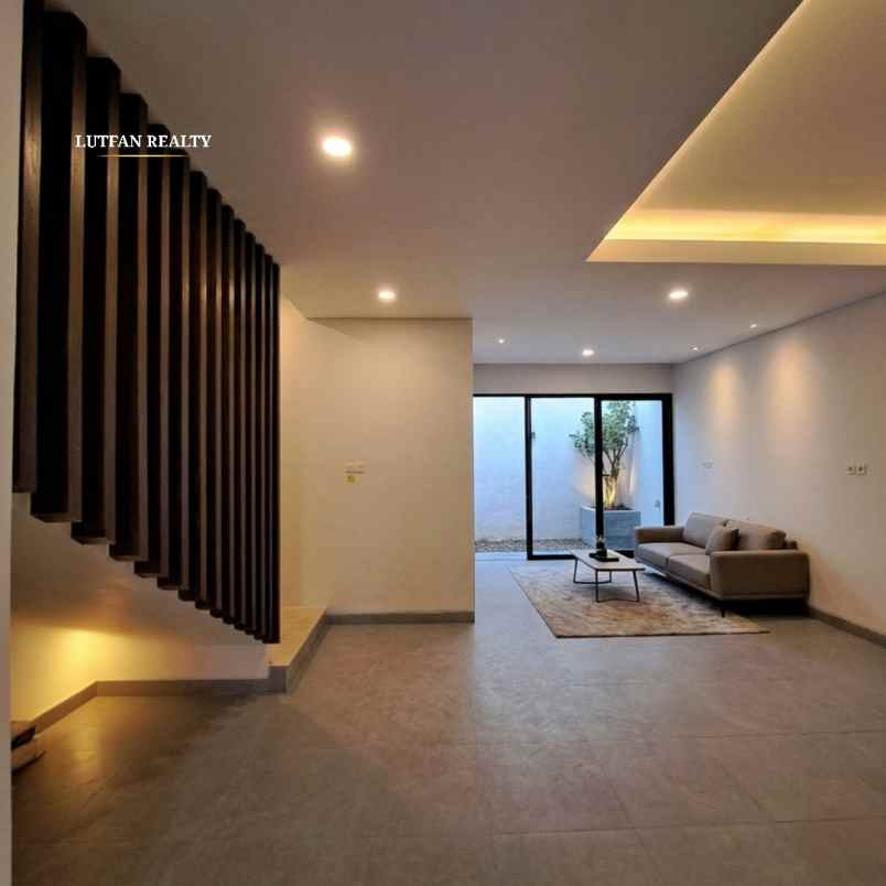 dijual rumah cirendeu raya