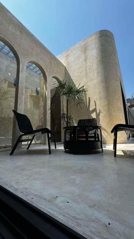 dijual rumah cisaranten kulon