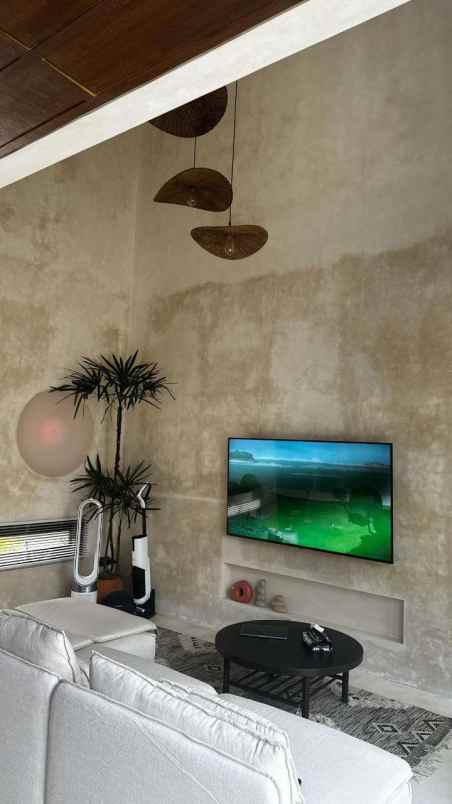 dijual rumah cisaranten kulon