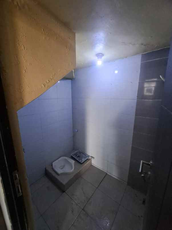 dijual rumah cisaranten kulon