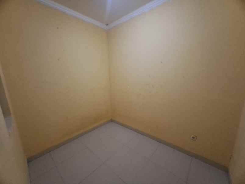 dijual rumah cisaranten kulon