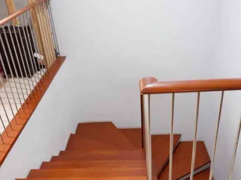 dijual rumah citraland cluster newton