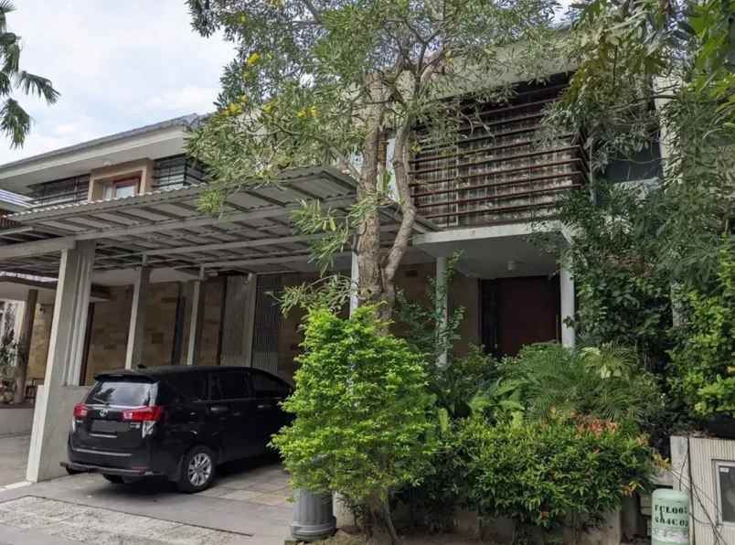 dijual rumah citraland cluster newton