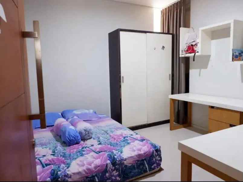 dijual rumah citraland cluster newton