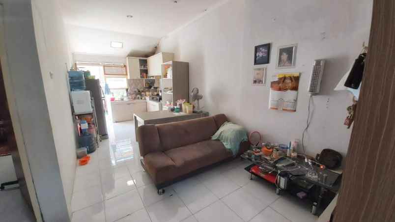 dijual rumah ciwastra