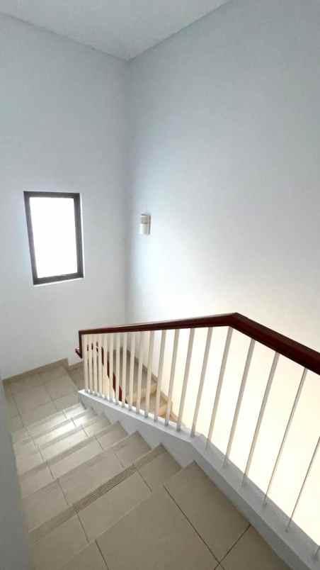 dijual rumah cluster alamanda jgc