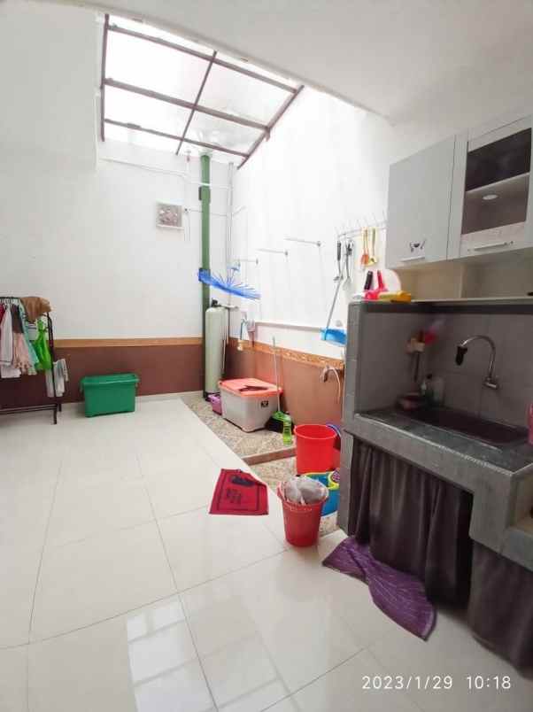 dijual rumah cluster antapani city dkt