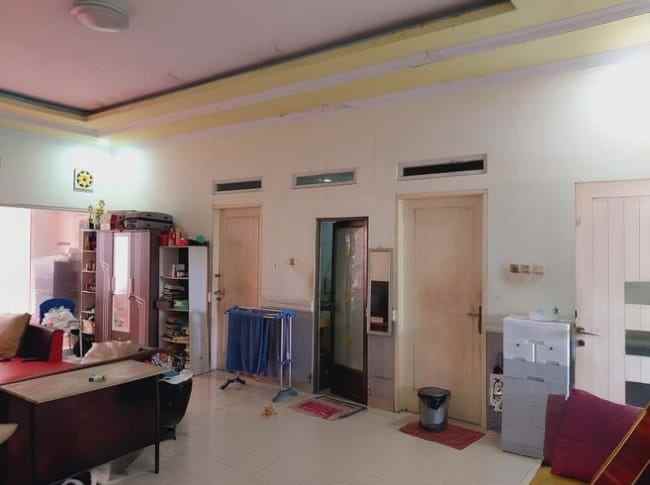 dijual rumah cluster aralia harapan