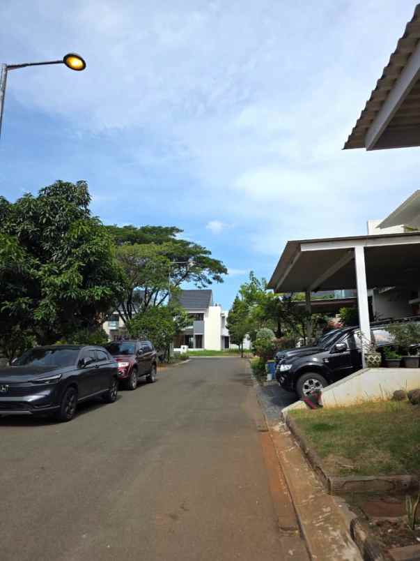 dijual rumah cluster asia tropis kota