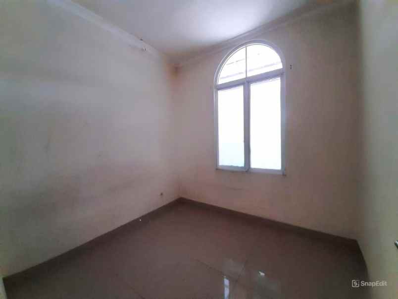 dijual rumah cluster la seine jgc