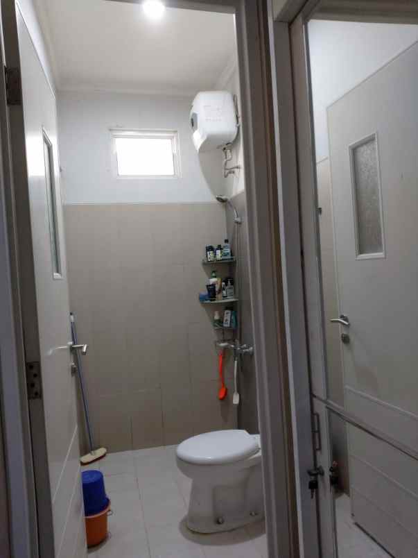 dijual rumah cluster malibu village