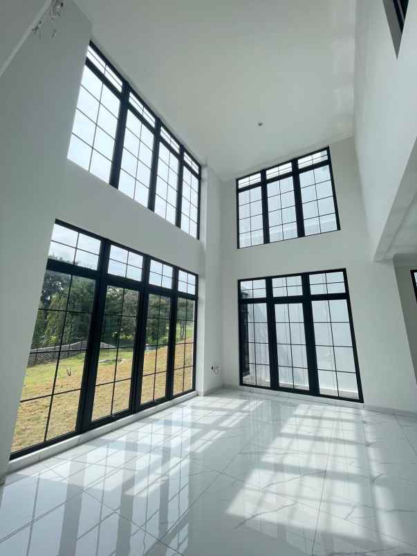 dijual rumah cluster rosewood golf