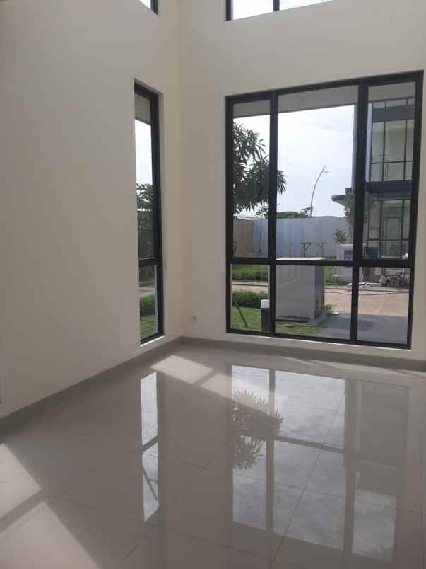 dijual rumah cluster sentarum asya jgc