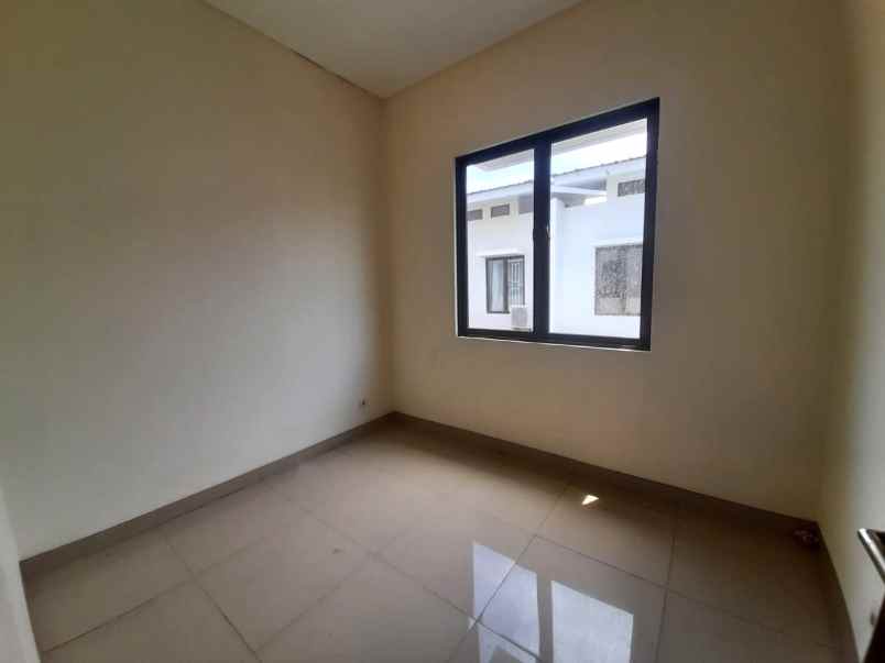 dijual rumah cluster shinano jgc