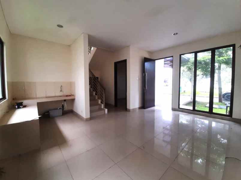 dijual rumah cluster shinano jgc