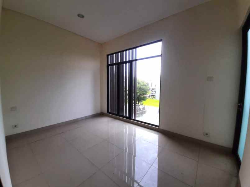 dijual rumah cluster shinano jgc