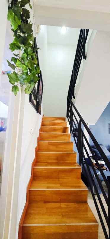 dijual rumah cluster sweet antapani