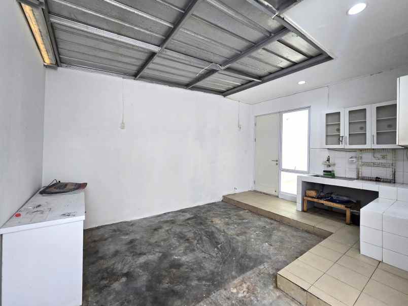 dijual rumah cluster yarra jgc jakarta