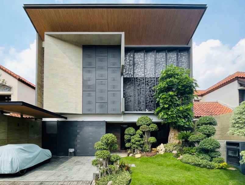 dijual rumah crystal golf citraland