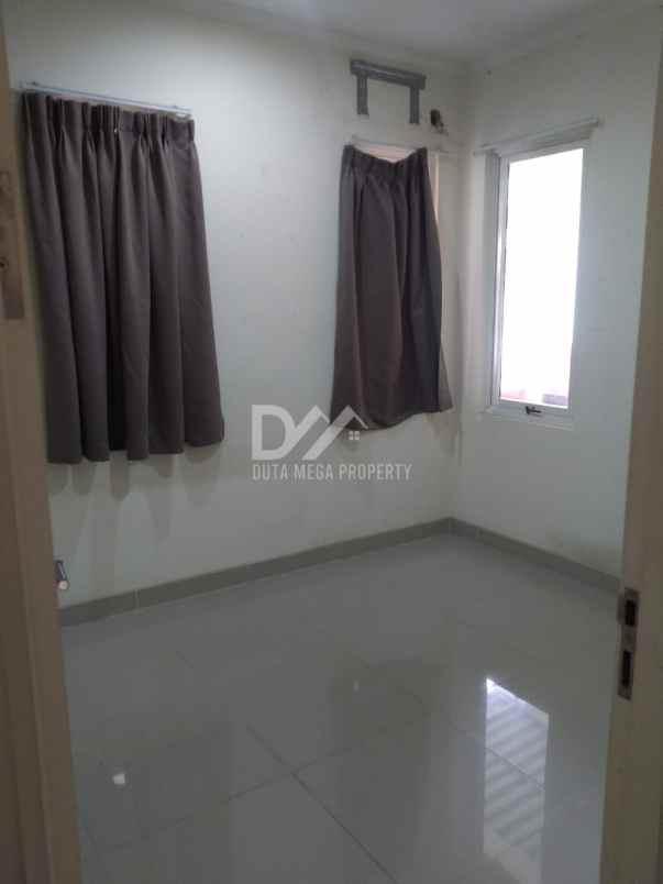 dijual rumah dalam cluster gading serpong