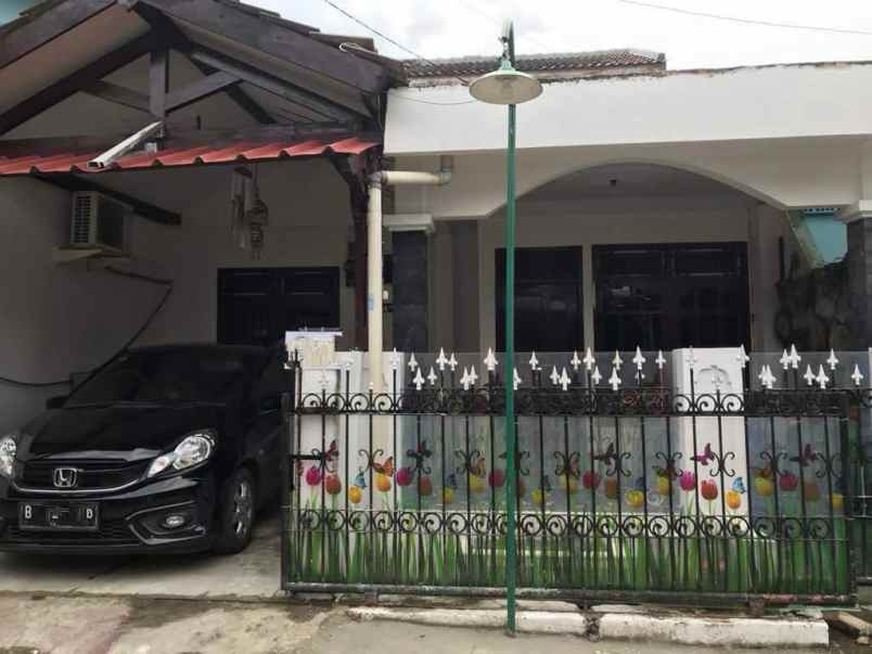 dijual rumah dekat summarecon di tytian kencana bekasi