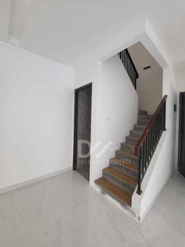 dijual rumah di bintaro